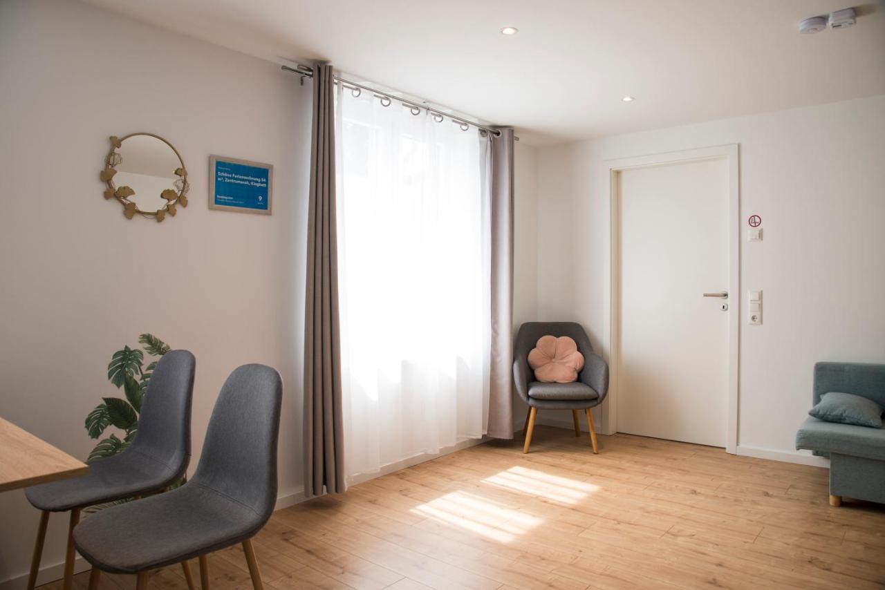 Schoene Ferienwohnung 54 M², Zentrumsnah, Kingbett Erfurt Eksteriør bilde